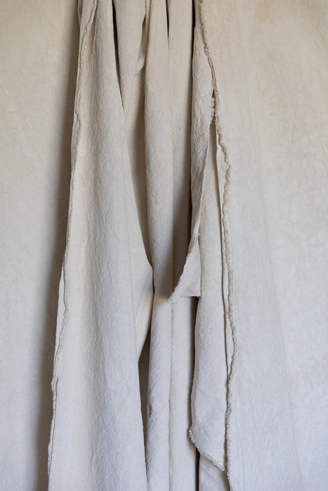 Essential Weathered White- Backdrop in a Bag